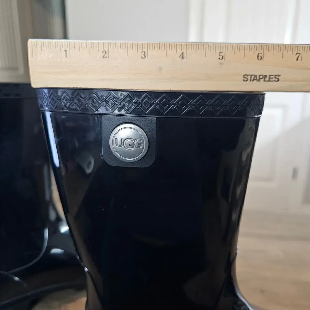 UGG Sienna Rain Boots Womens Size 8 Black Round Toe Pull On Glossy Tall